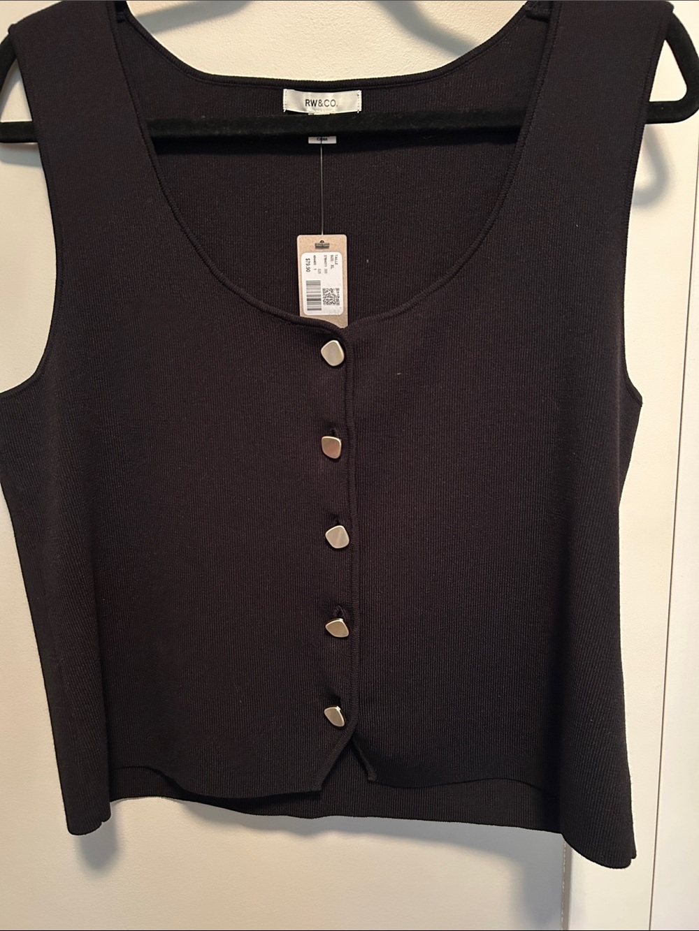 RW&CO. Black Sleeveless Knit Tank with Metal Buttons